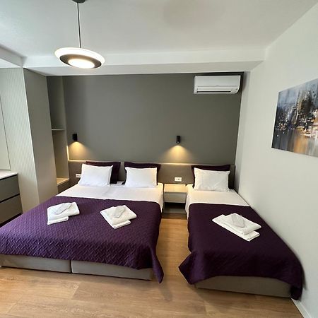 Soin Rooms Тирана Екстер'єр фото