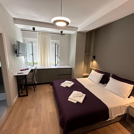 Soin Rooms Тирана Екстер'єр фото