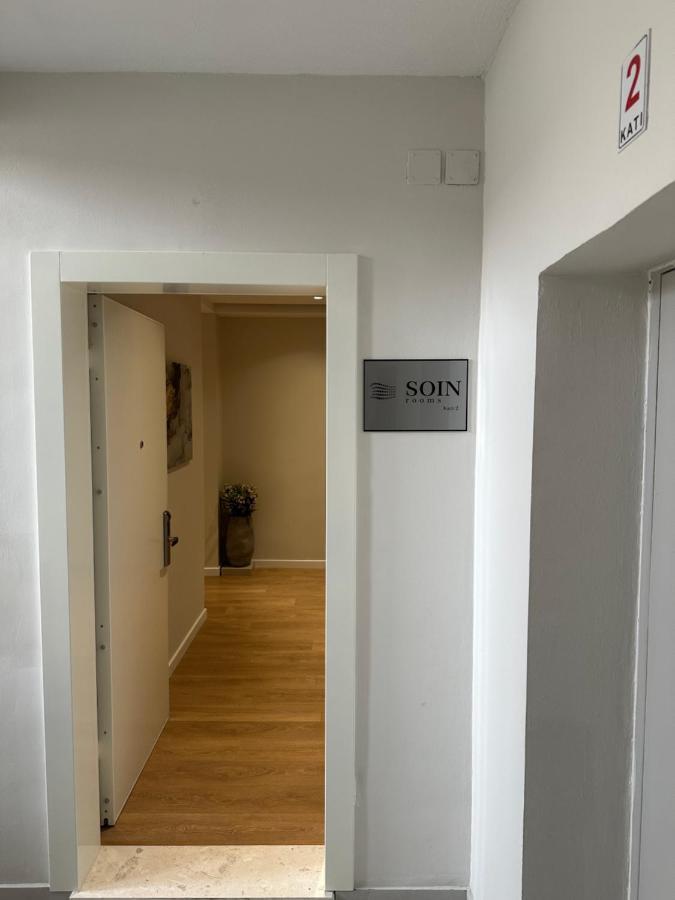 Soin Rooms Тирана Екстер'єр фото