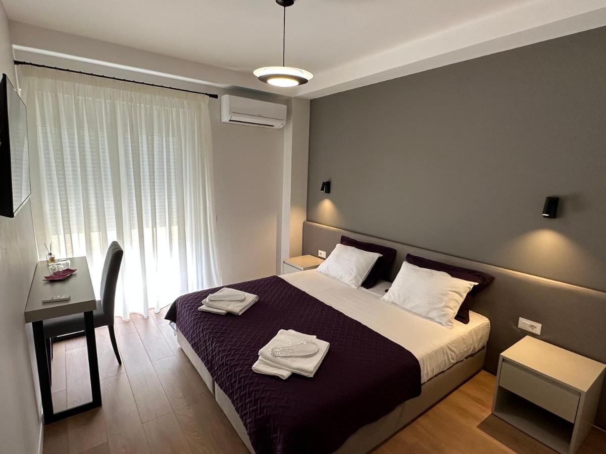 Soin Rooms Тирана Екстер'єр фото