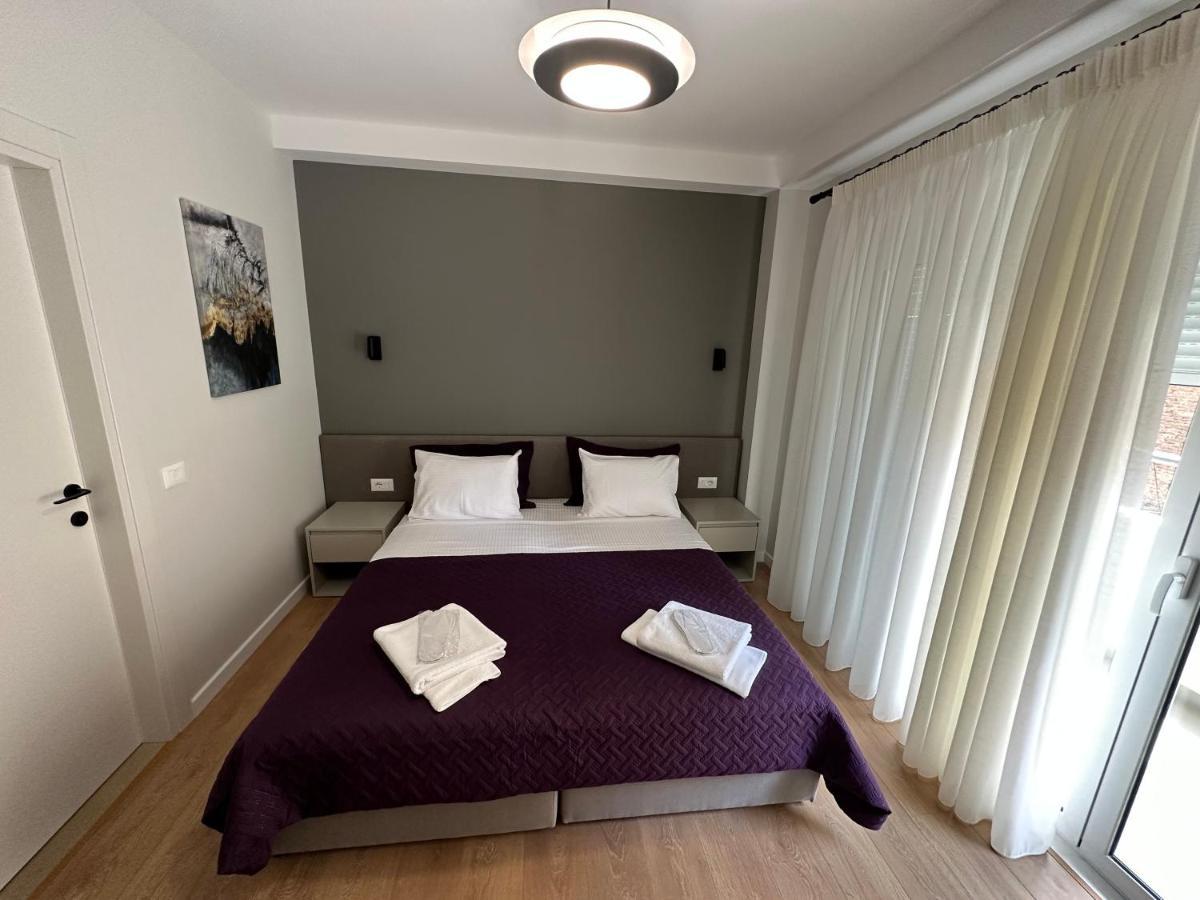 Soin Rooms Тирана Екстер'єр фото